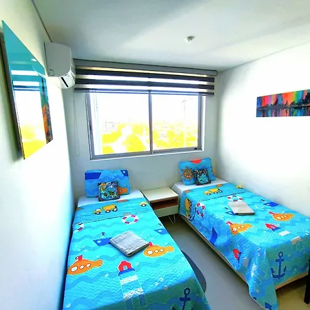 2br 2ba Con Balcon En L Y Vista Abierta, Piscina 360 Piso 27, A Pasos Del Mar Y Murallas * Cartagena